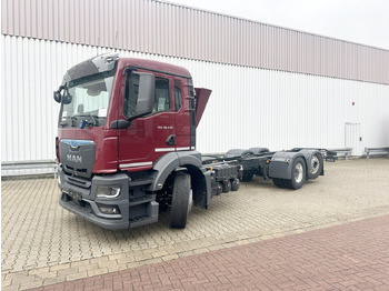 Camión chasis MAN TGS 26.440