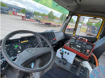 Foto del interior 1: Camión chasis Mercedes-Benz SK II 2631 6x4 SK II 2631 6x4, Winterdienstausstattung Foto del interior 1: Camión chasis Mercedes-Benz SK II 2631 6x4 SK II 2631 6x4, Winterdienstausstattung