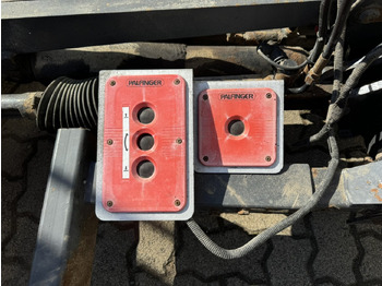 Semirremolque MBB C 2000 S Ladebordwand MBB C 2000 S Ladebordwand: foto 4 Semirremolque MBB C 2000 S Ladebordwand MBB C 2000 S Ladebordwand: foto 4