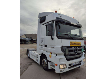 Cabeza tractora MERCEDES-BENZ Actros 1844
