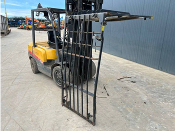 Cabina e interior CATERPILLAR