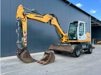 Excavadora de ruedas LIEBHERR A 311