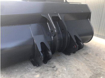 Cazo para Maquinaria de construcción nuevo Volvo L150D: foto 5