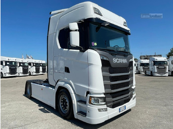Cabeza tractora SCANIA S 500