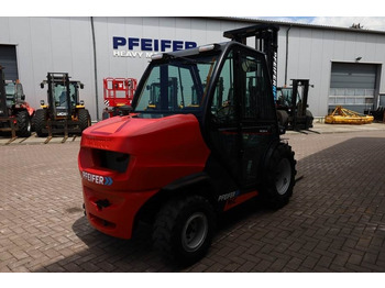 Carretilla todo terreno Manitou MC30-4 Valid Inspection, *Guarantee, Diesel, 4x4 D: foto 2 Carretilla todo terreno Manitou MC30-4 Valid Inspection, *Guarantee, Diesel, 4x4 D: foto 2