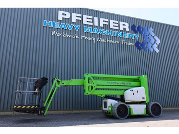 Plataforma articulada NIFTYLIFT