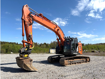 Excavadora HITACHI ZX225USLC-6