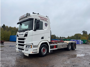 Camión multibasculante SCANIA R 580