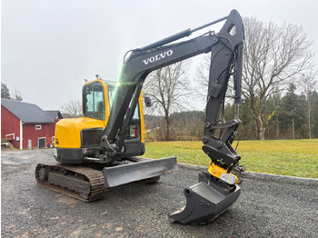 Excavadora VOLVO ECR58