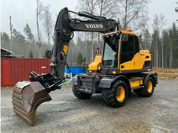 Excavadora VOLVO EW140D