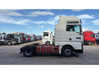 Cabeza tractora MAN TGA 18.480 (POMPE MANUELLE / MANUAL PUMP / MANUAL GEARBOX / BOITE MANUELLE): foto 4 Cabeza tractora MAN TGA 18.480 (POMPE MANUELLE / MANUAL PUMP / MANUAL GEARBOX / BOITE MANUELLE): foto 4