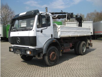 Camión volquete MERCEDES BENZ 1722 4x4: foto 1