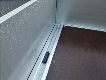 Leasing de  Variant Maschinentransporter 3552 UX Maxi Load 520x210x30cm Tandem Parabelfederung LED 3500kg Variant Maschinentransporter 3552 UX Maxi Load 520x210x30cm Tandem Parabelfederung LED 3500kg: foto 4