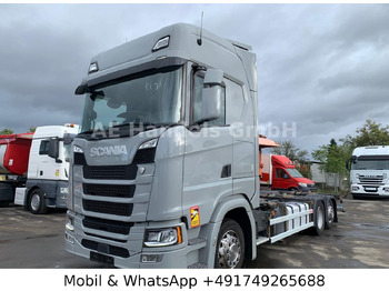 Camión portacontenedore/ Intercambiable SCANIA S 450