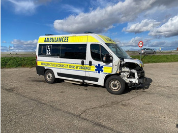 Ambulancia Fiat LES DAUPHINS/DUCATO TORINO 2.3M-Jet 160 endommagée: foto 3 Ambulancia Fiat LES DAUPHINS/DUCATO TORINO 2.3M-Jet 160 endommagée: foto 3