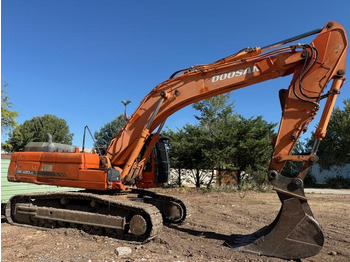 Excavadora de cadenas DOOSAN DX420