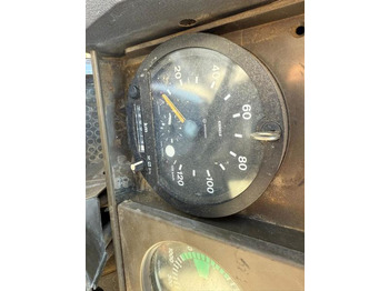 Camión volquete, Camión grúa Iveco UNIC 175-24 BI-BENNE GRUE: foto 5 Camión volquete, Camión grúa Iveco UNIC 175-24 BI-BENNE GRUE: foto 5