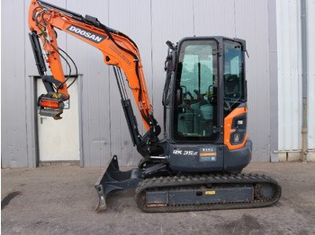 Miniexcavadora Doosan DX35Z-7: foto 2 Miniexcavadora Doosan DX35Z-7: foto 2