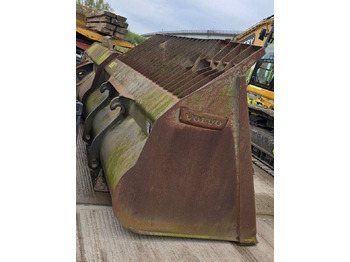 Cargadora de ruedas Volvo L 220 H: foto 4