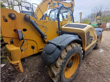 Manipulador telescópico CAT TH414C: foto 3