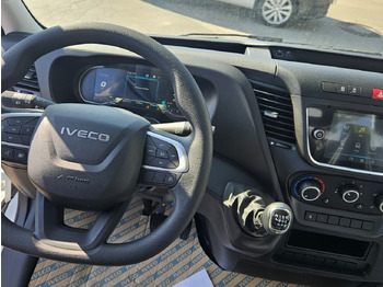 Camión chasis IVECO Daily 35C16H3.0: foto 4 Camión chasis IVECO Daily 35C16H3.0: foto 4