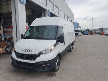 Furgoneta de pasajeros IVECO Daily 35s16