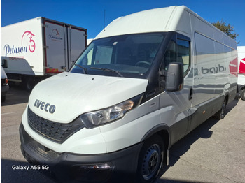 Furgoneta de pasajeros IVECO Daily 35s16