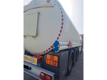 Semirremolque cisterna SCHRADER