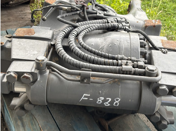 Eje y piezas para Maquinaria agrícola Fendt 828 Obudowa Łączona Osi 755/137 F835300020260 F835300020250: foto 3 Eje y piezas para Maquinaria agrícola Fendt 828 Obudowa Łączona Osi 755/137 F835300020260 F835300020250: foto 3