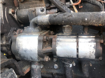 Bomba hidráulica MANITOU