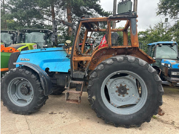 Tractor VALTRA 8000