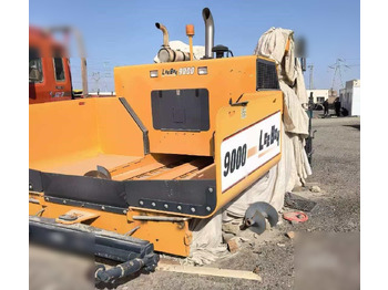 Pavimentadora de asfalto