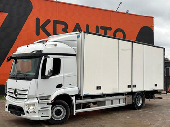 Camión caja cerrada MERCEDES-BENZ Actros 1832