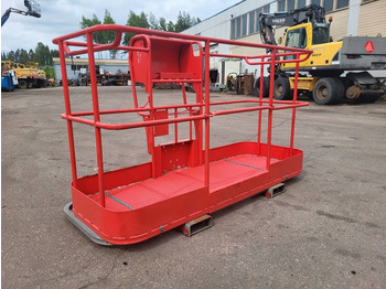 Plataforma de mástil vertical MANITOU 200 ATJ