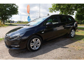 Coche OPEL