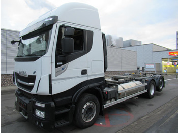 Camión portacontenedore/ Intercambiable IVECO Stralis