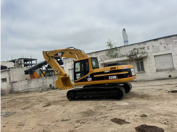 Excavadora de cadenas CATERPILLAR 320BL: foto 3 Excavadora de cadenas CATERPILLAR 320BL: foto 3
