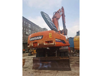 Excavadora de ruedas DOOSAN DH210W-7: foto 2