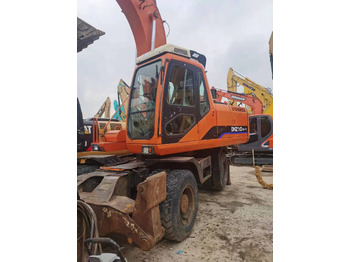 Excavadora de ruedas DOOSAN DH210W-7: foto 3