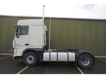 Cabeza tractora DAF XF 105 460