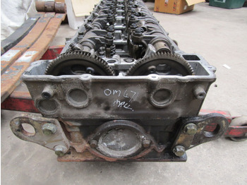 Motor y piezas para Camión MERCEDES ACTROS MP4 OM471-6 CYLINDER HEAD COMPLETE: foto 3