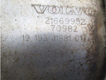 Silenciador/ Sistema de escape para Camión VOLVO FE EXHAUST SILENCER WITH CAT P/NO 21669952: foto 3 Silenciador/ Sistema de escape para Camión VOLVO FE EXHAUST SILENCER WITH CAT P/NO 21669952: foto 3