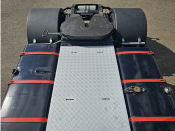 Cabeza tractora Scania R164.580 V8 / MANUAL / RETARDER / TOPLINE: foto 4 Cabeza tractora Scania R164.580 V8 / MANUAL / RETARDER / TOPLINE: foto 4