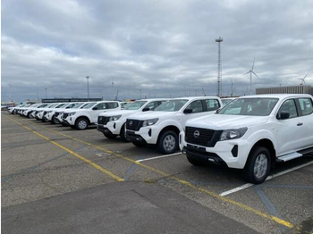 Furgoneta NISSAN Navara