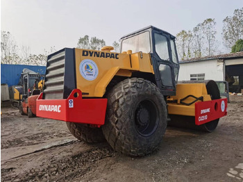 Apisonadora de asfalto DYNAPAC