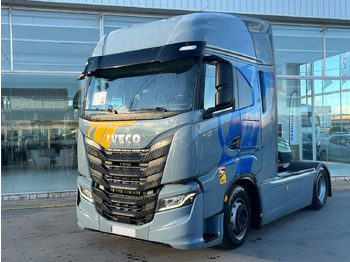 Cabeza tractora IVECO S-WAY