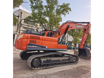 Excavadora de cadenas DOOSAN DX300LC-9C