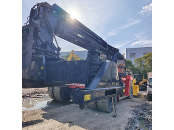 Reach stacker KALMAR DRT450: foto 4 Reach stacker KALMAR DRT450: foto 4