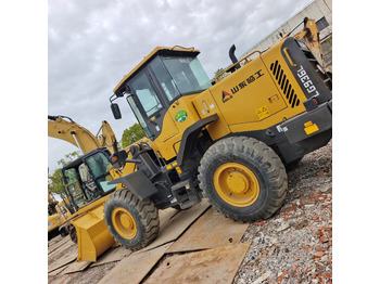 Cargadora de ruedas SDLG