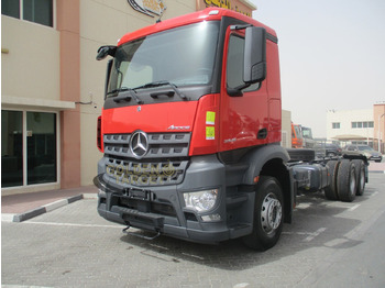 Camión chasis nuevo MERCEDES-BENZ Arocs 3348 6x4 Chassis: foto 2